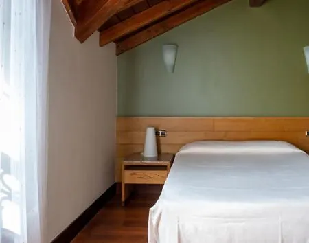 Hotel Erreka-alde *